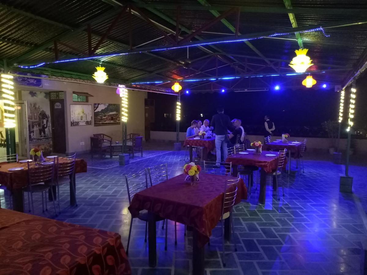 Hotel Taj Plaza, Vip Road, Agra Agra  Esterno foto