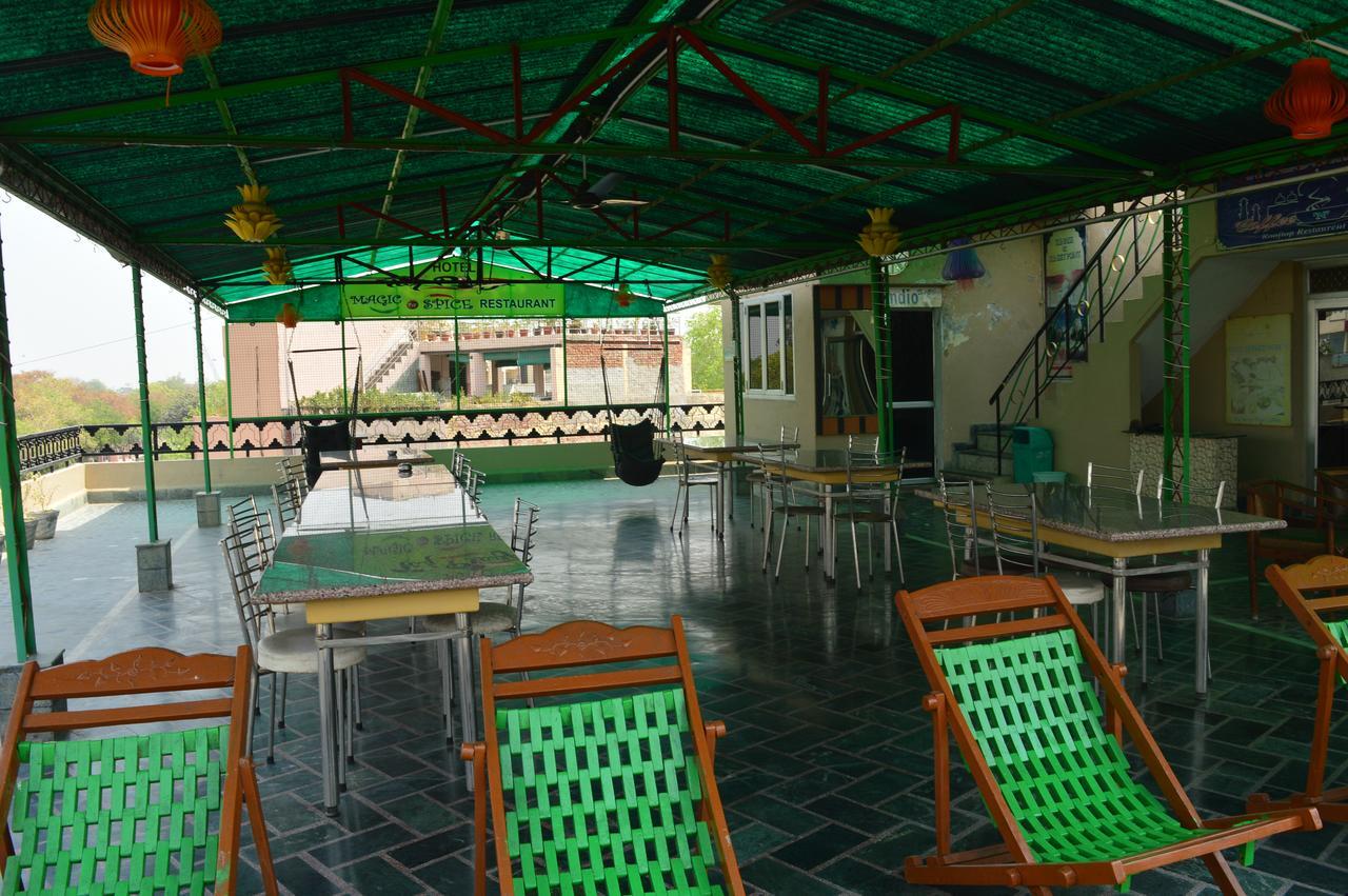 Hotel Taj Plaza, Vip Road, Agra Agra  Esterno foto