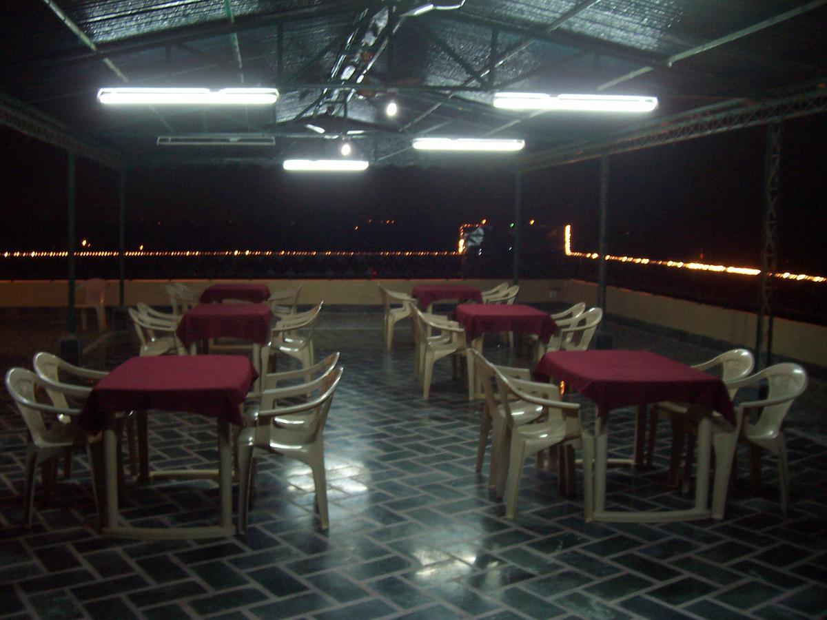Hotel Taj Plaza, Vip Road, Agra Agra  Esterno foto